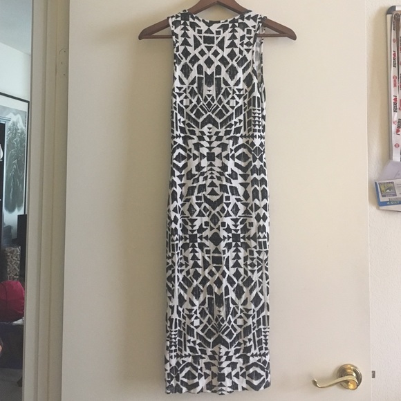 LUSH Ikat bodycon midi dress - Picture 2 of 2