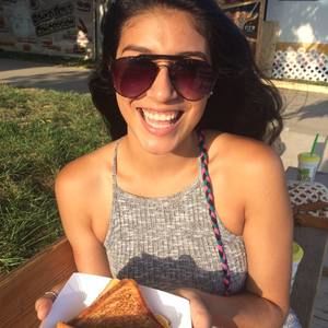 Meet your Posher, Jazmin