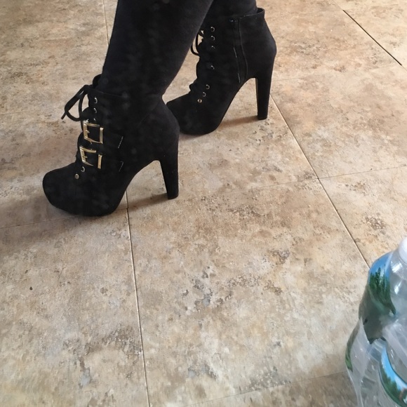 Bogo Item Black Lace Up Boots With Gold Buckles - image 4