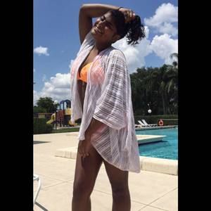 Meet your Posher, Tera