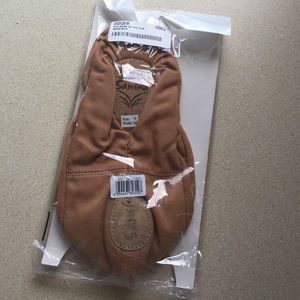 Sansha soft ballet shoes