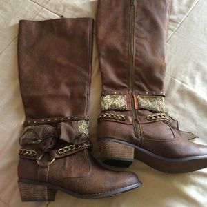 Brand new Brown boots