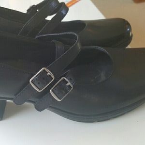 8.5 Clark Mary Jane  shoes