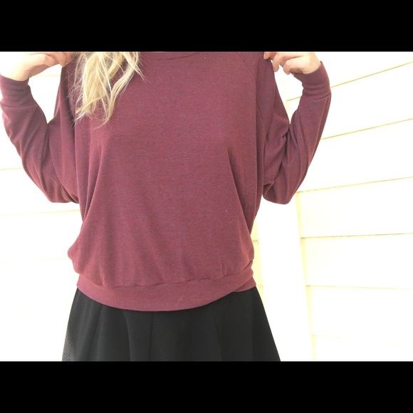 American Apparel garnet pull over