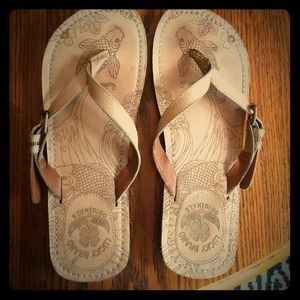 Lucky Brand Leather Flip Flops