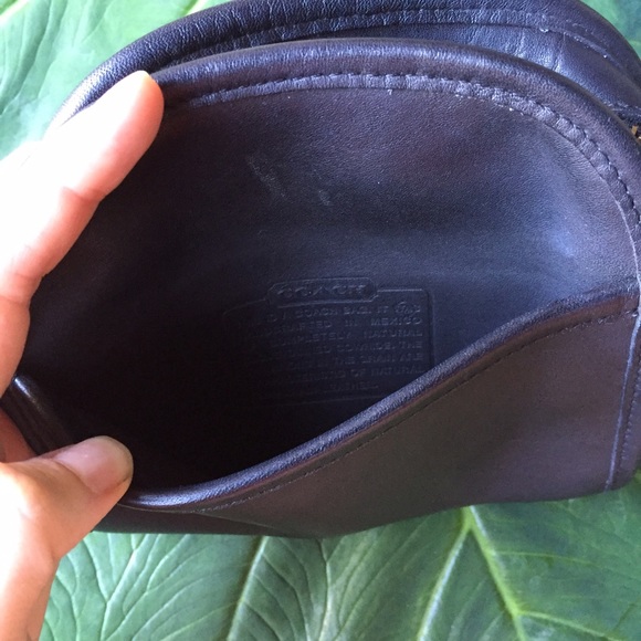 Vintage Coach Legacy Leather Mini Cross Body Bag - Picture 3 of 4