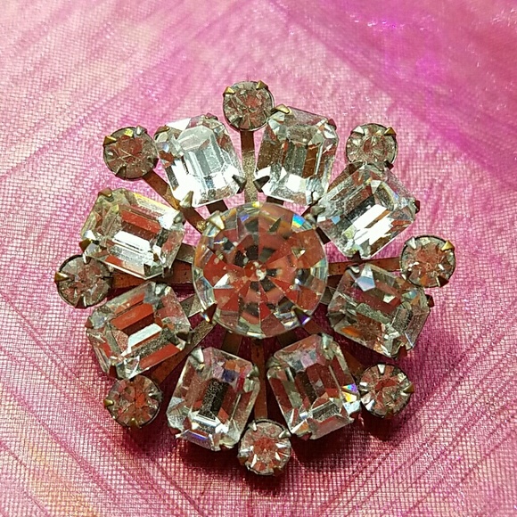 Vintage pin