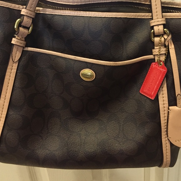 Peyton Coach Signature Leather Tote - Picture 2 of 4