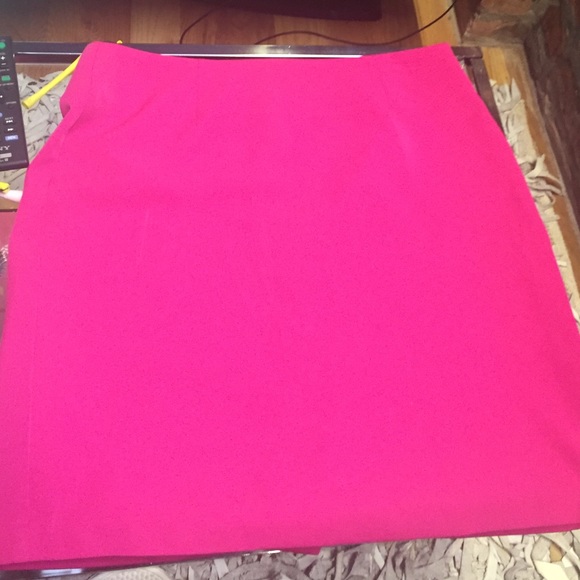 Magenta pencil skirt