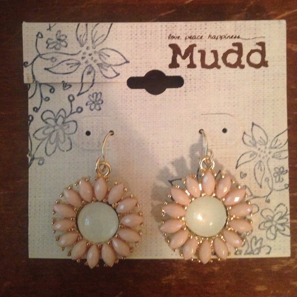 Flower earrings