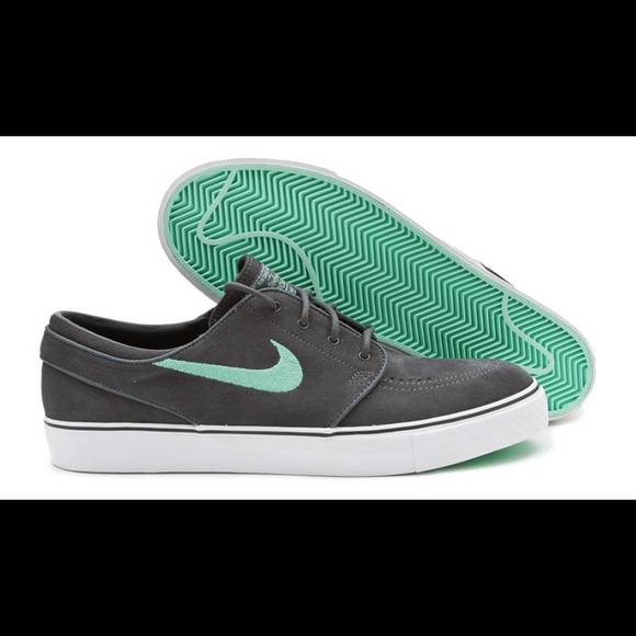 Nike janoski