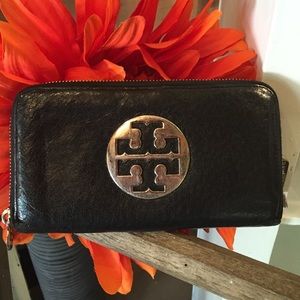 😍 Tory Burch Wallet 😍
