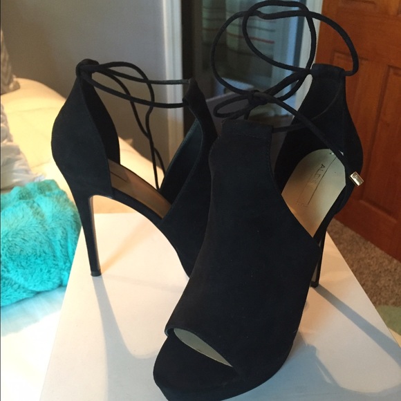 Aldo Black Tie Up Heels