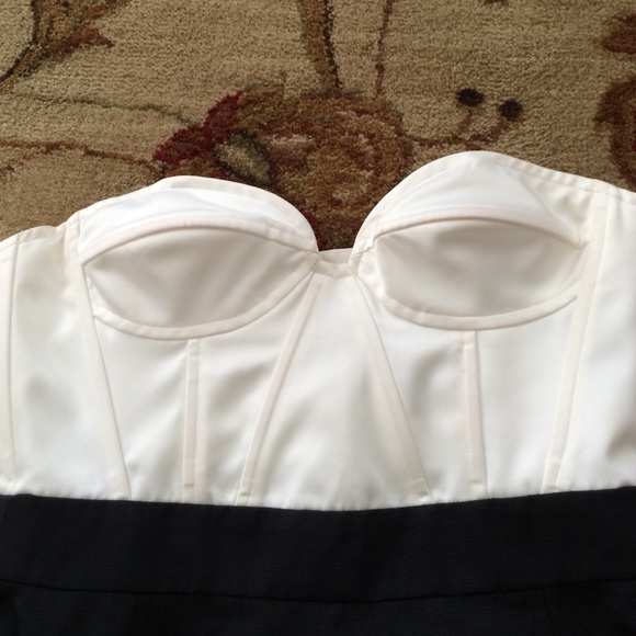 Jill Stuart strapless dress - Picture 2 of 4