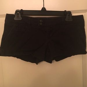 American eagle black shorts