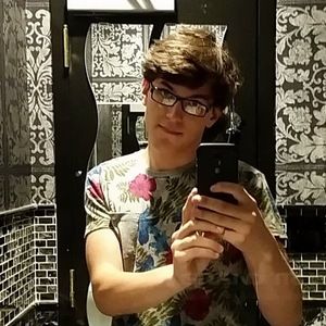 Meet your Posher, Kellen