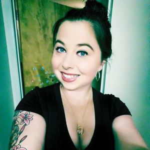 Meet your Posher, Chrystal