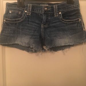 Gemini cut off shorts
