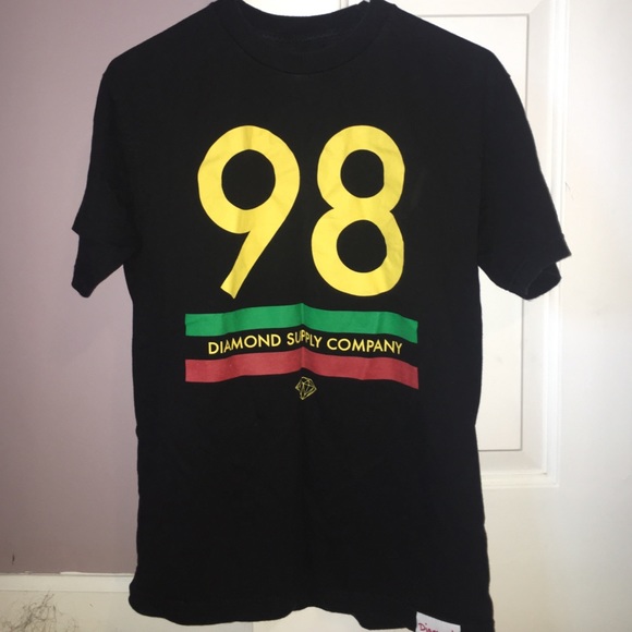 Women's Medium Diamond Supply Tshirt