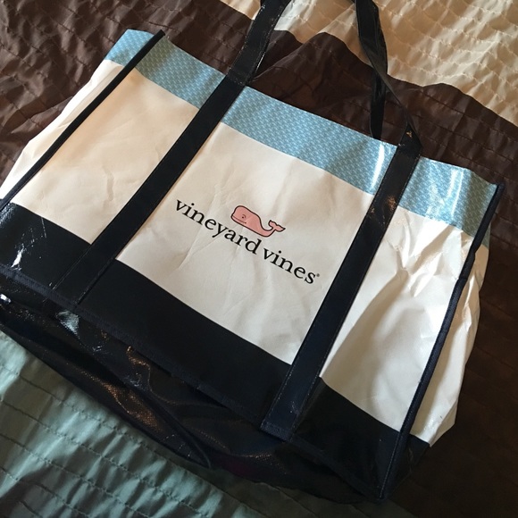 Vine yard vines bag never used