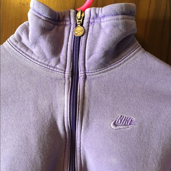 Nike sweatshirt