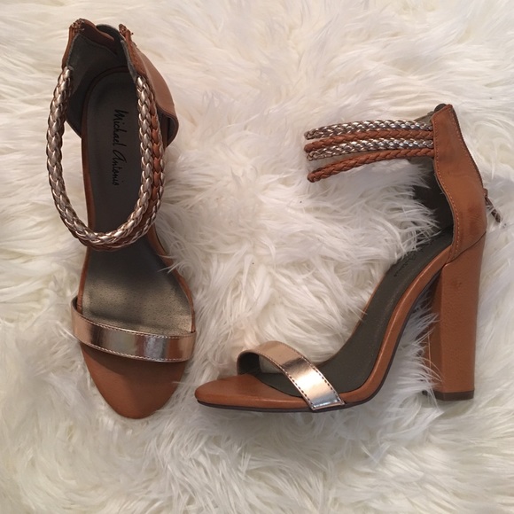 Never worn Michael Antonio heels - Picture 1 of 4