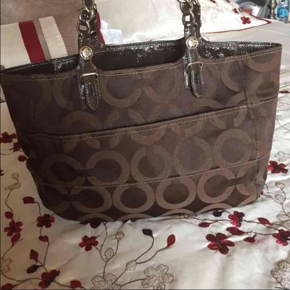 Coach Purse - Picture 2 of 4
