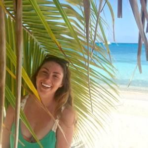 Meet your Posher, Brianne