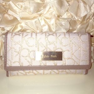 Calvin Klein logo wallet tan/shimmer gold