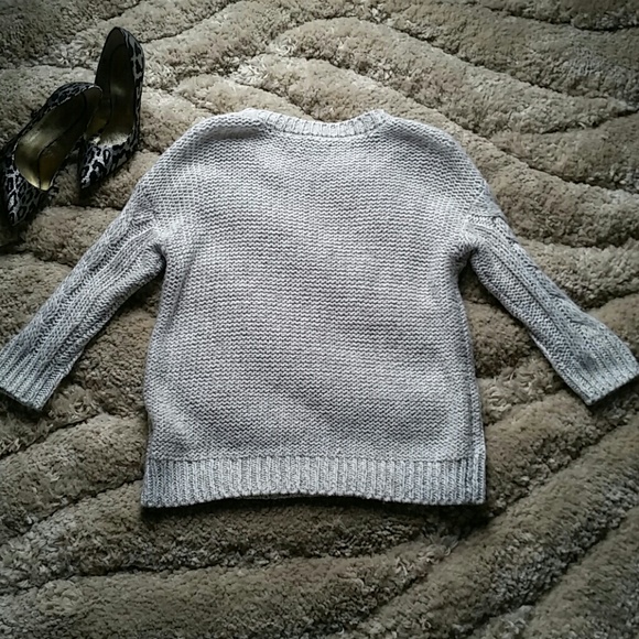 🚨 50% OFF BUNDLES OF 5! 🚨✨NWT✨JLO SWEATER - Picture 8 of 8