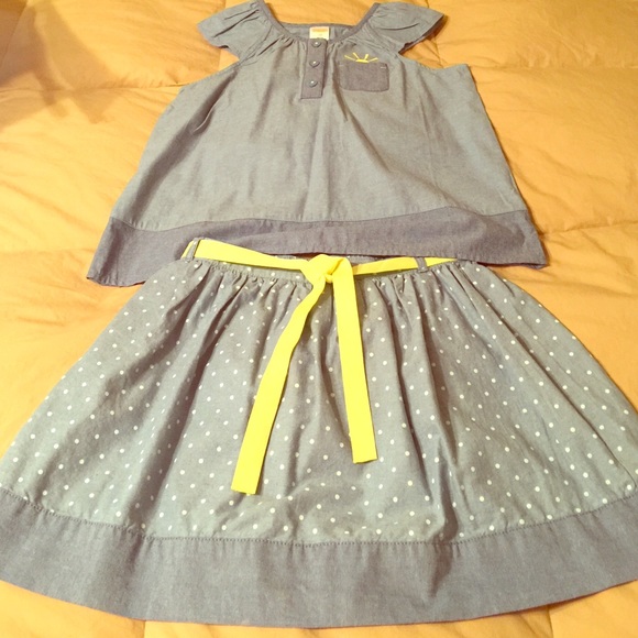 Girls skirt outfit NWOT