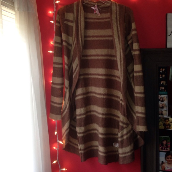 Striped cardigan 🍂 - Picture 1 of 4