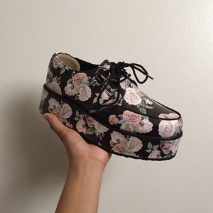 TUK Black Floral Pastel Creepers
