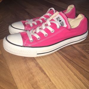 Pink Allstar converse