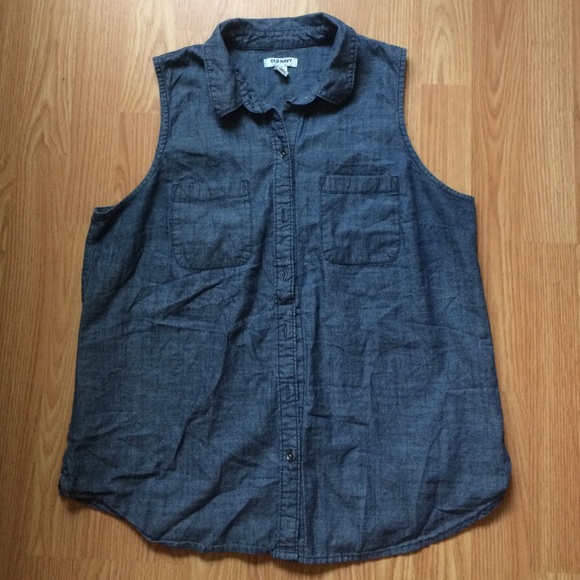 Sleeveless dark chambray button up