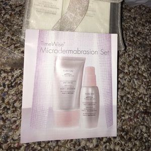 Mary Kay Microdermabrasion Set