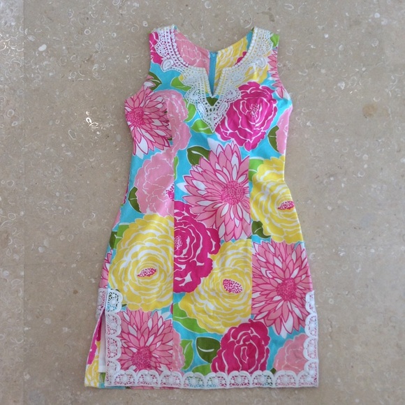 Lilly Pulitzer classic style dress