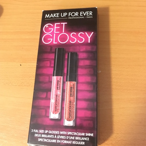 brand new makeup forever lipgloss