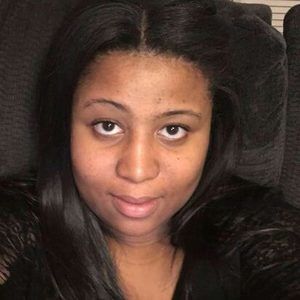 Meet your Posher, Briana