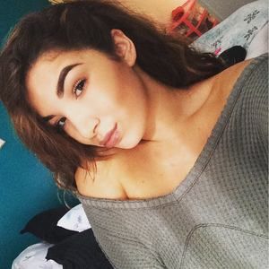 Meet your Posher, Dominique