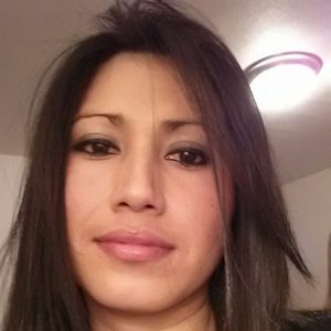 Meet your Posher, Lorena