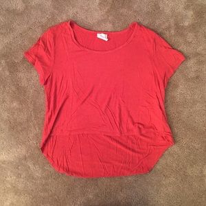 Rust colored cropped tee shirt