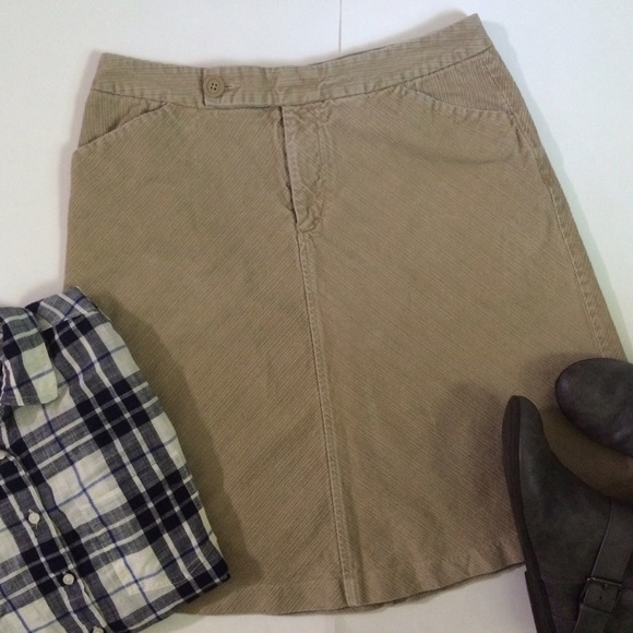 Gap Dresses & Skirts - ✨SALE✨Gap Corduroy Skirt