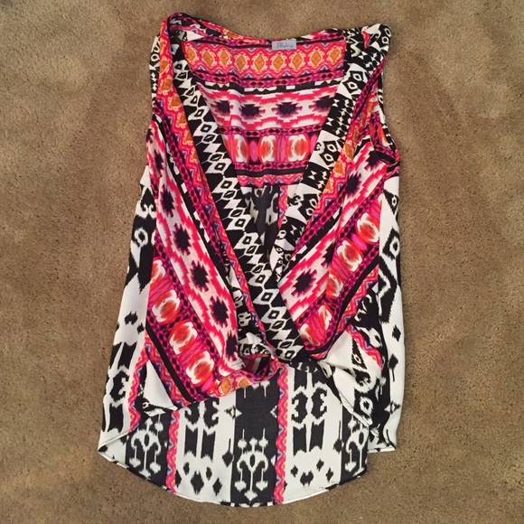 Tank top that scoops down in the front