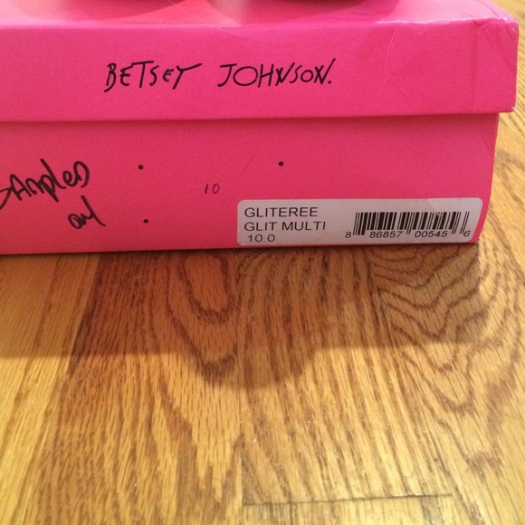 Betsey Johnson GLITEREE sparkle platform heel - Picture 4 of 4