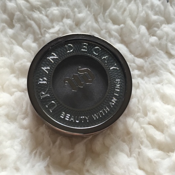 Urban Decay single "Desperation"