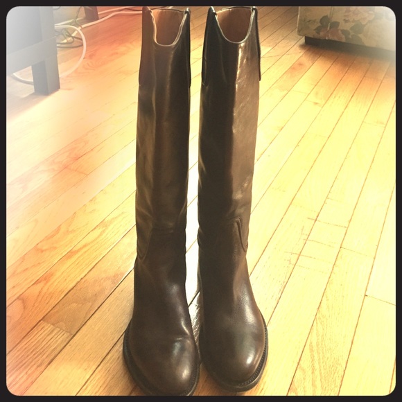 BLACK FRIDAY DEAL Gorgeous Italian Leather Boots