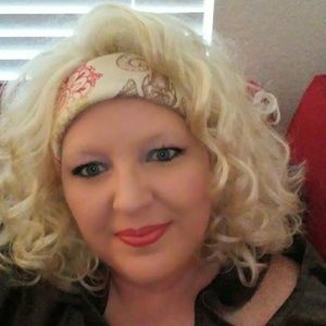 Meet your Posher, Ronda