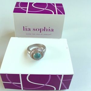 Lia Sophia wind gust ring
