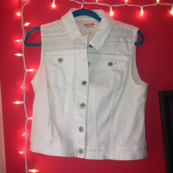 Jean vest - Picture 1 of 3